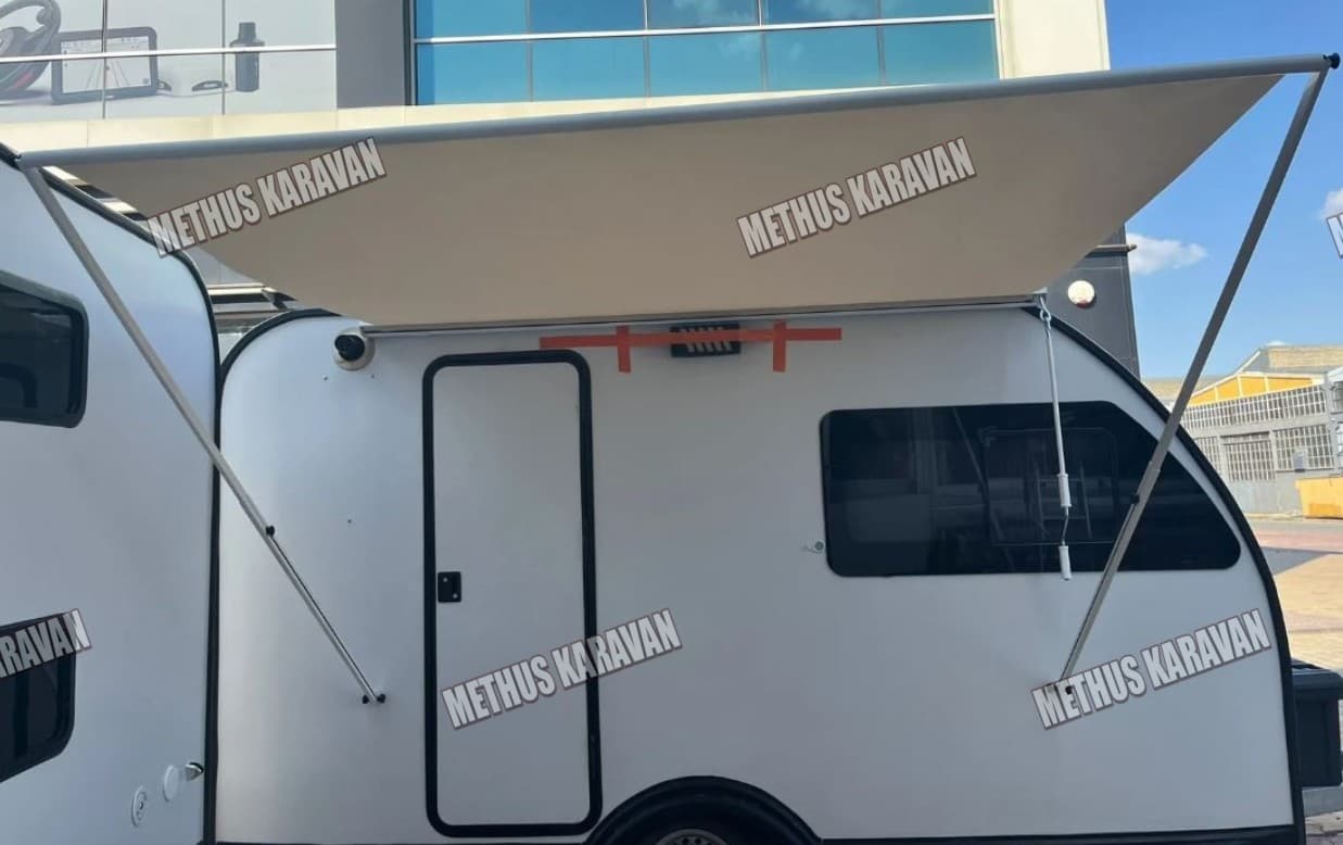 İstanbul Tente Manuel Karavan Tentesi 2x2,5 Metre Bej