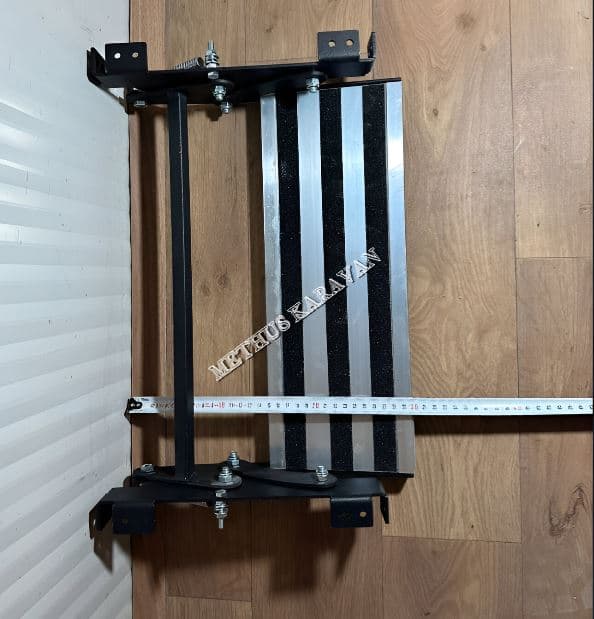 Öztürk Alüminyum Manuel Karavan Basamağı Siyah 40 cm