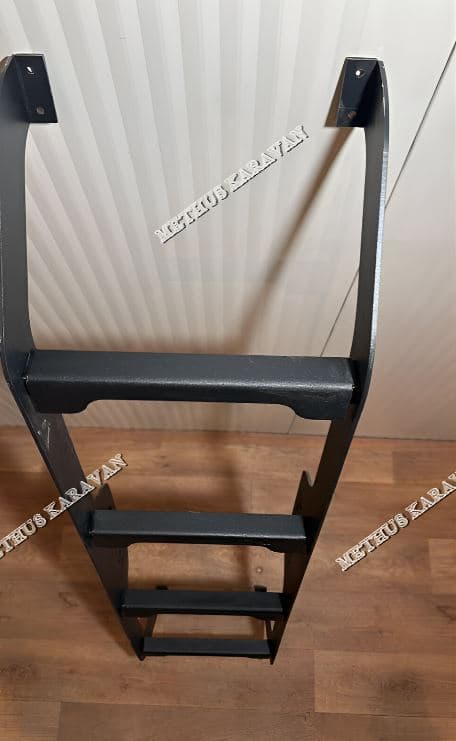 Öztürk Siyah Sabit Karavan Merdiveni 141 cm