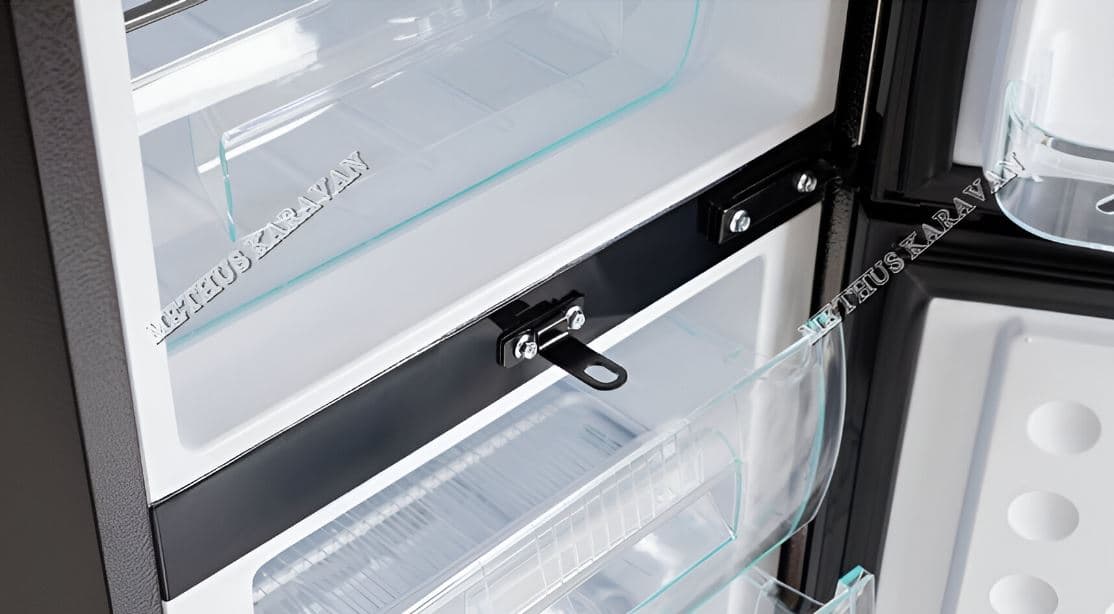 U Frigo 176 Lt Limited Edition 12/24V Kompresörlü Siyah Buzdolabı