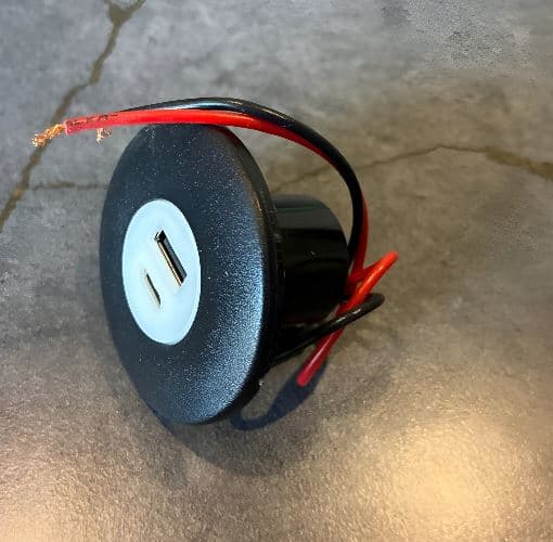 Methus Karavan 12V USB Hızlı Şarj