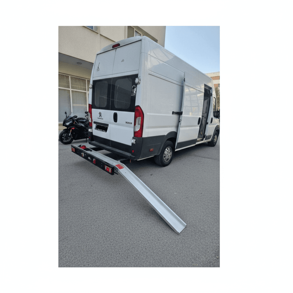 Öztürk Karavan Motosiklet Taşıma Aparatı